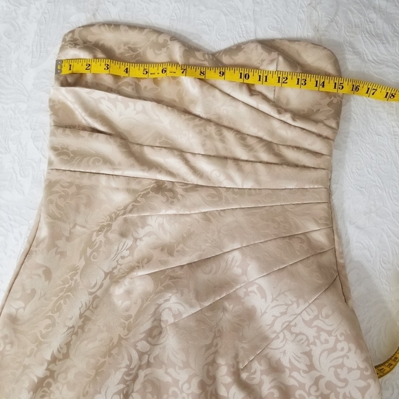 Mystic Strapless Cream Medium Dress - Picture 6 of 10